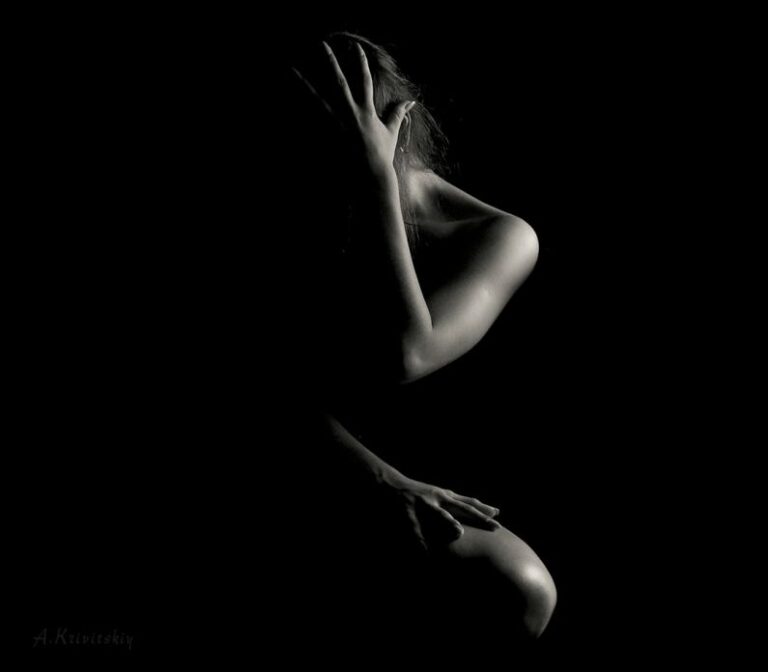 Body - woman nude photo