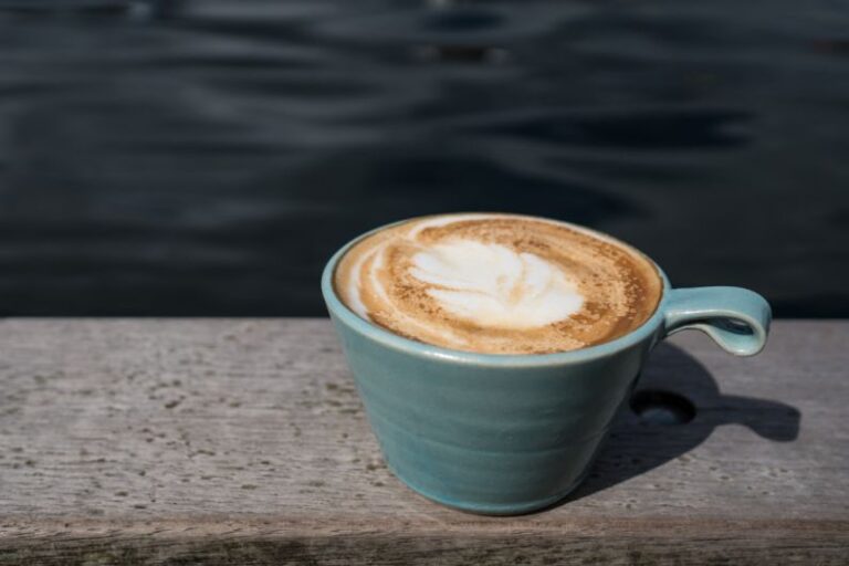 Cappuccino Vs Latte - coffee latte in mug